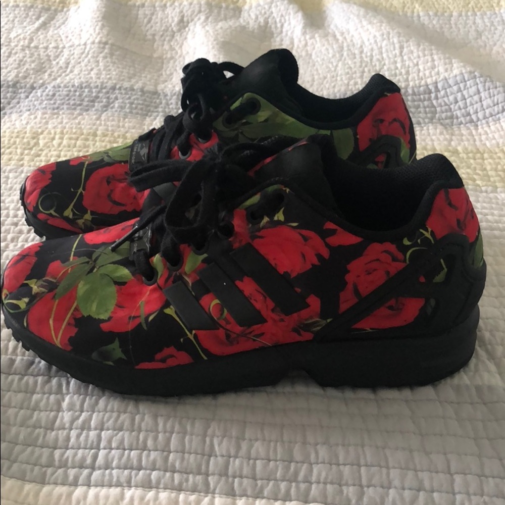 Adidas Floral pattern sneakers